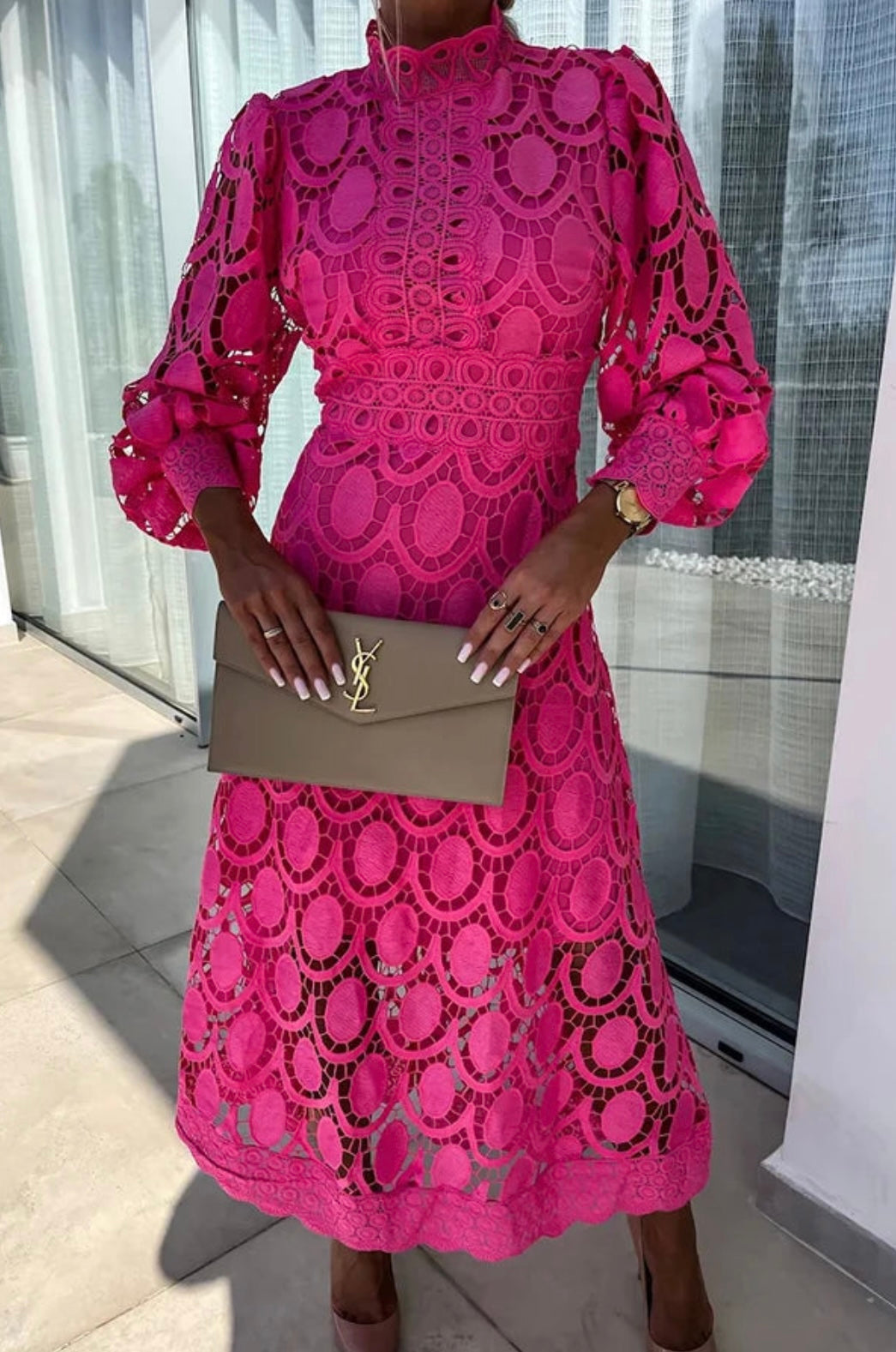 Sukienka Charlotte elegancka z koronką