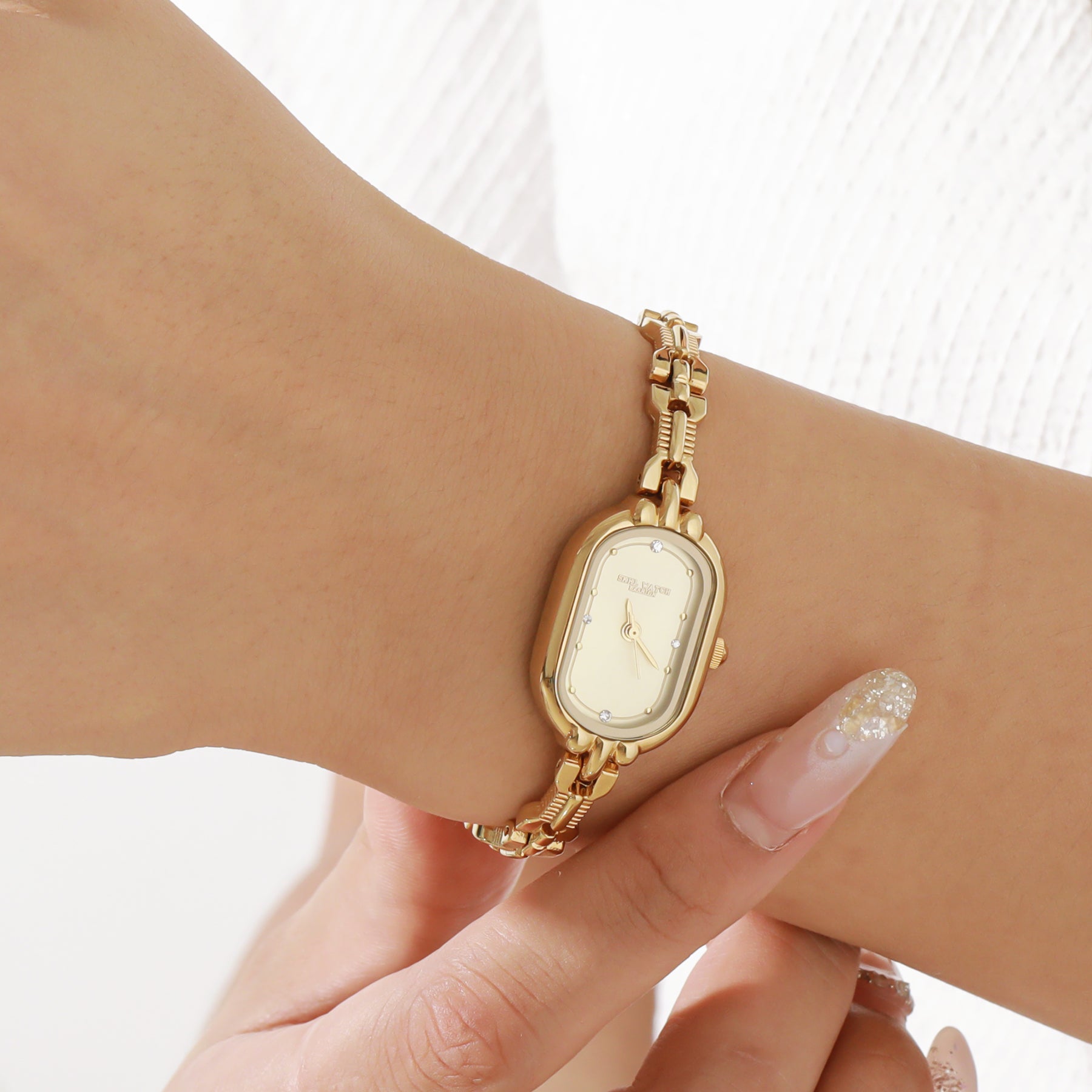 Zegarek Marivelle z owalną tarczą