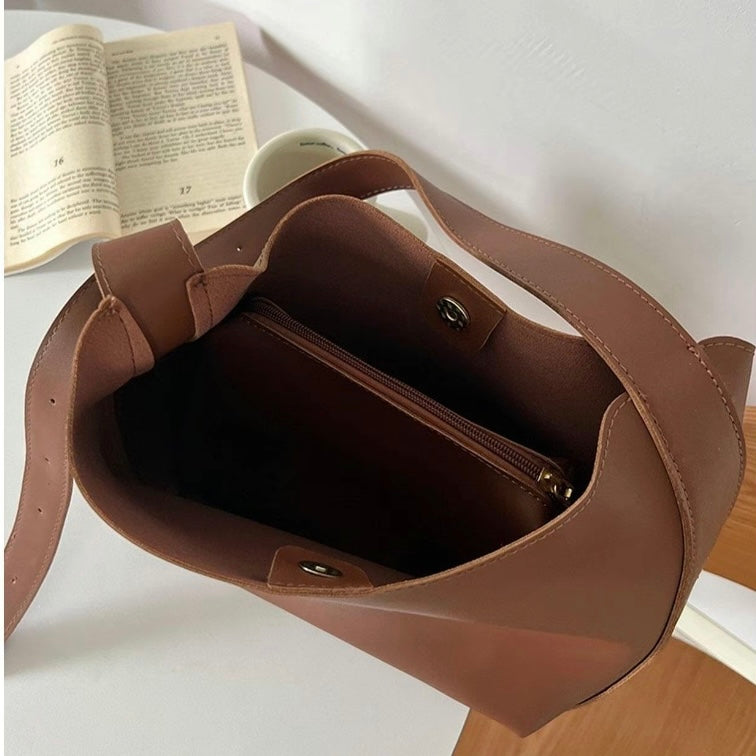 Julie Torba na Ramię