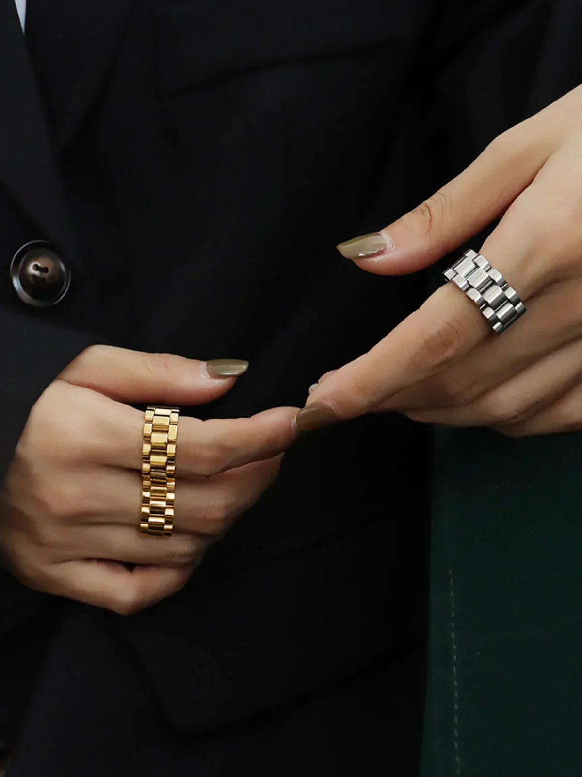 Lisha Pierścionek Secret Holds