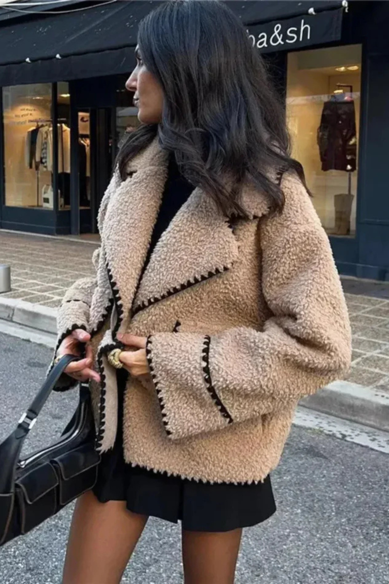 Kurtka Lila z pikowanej jagnięcej wełny