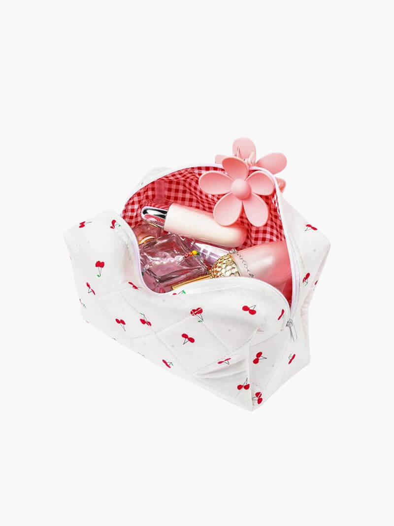 Valentina Torba na Kosmetyki w Kształcie Wiśni