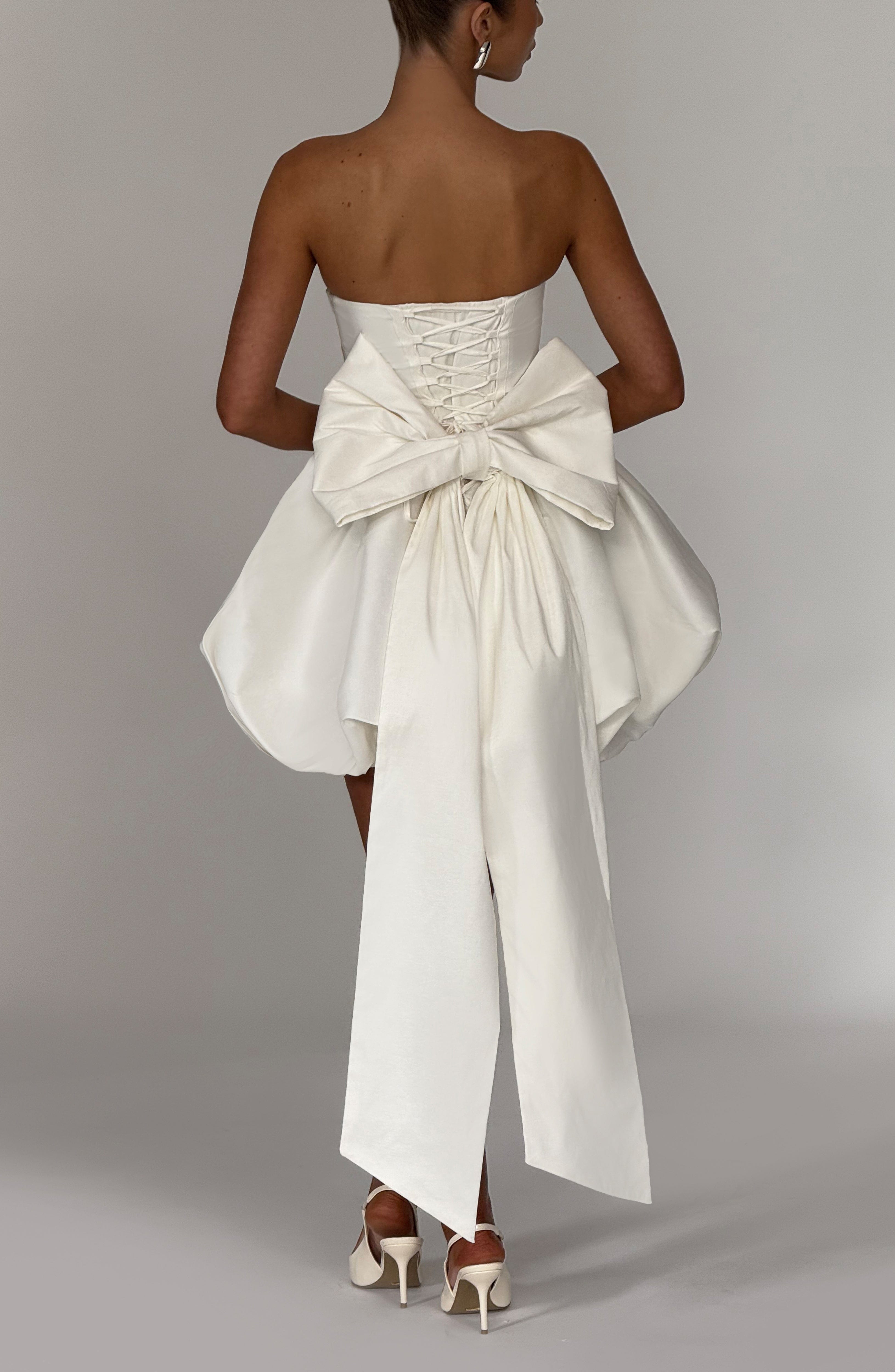 Seraphina Romantyczna mini sukienka